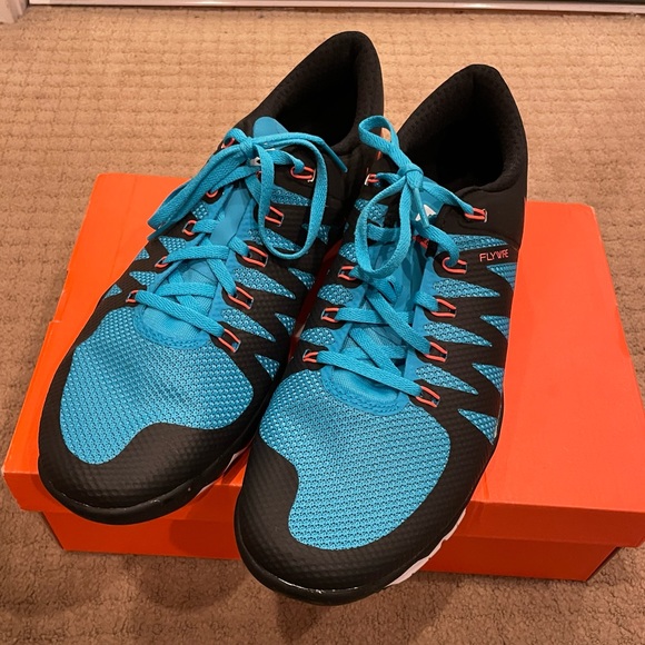 NIKE FREE TRAINER 5.0 V6 FLYWIRE - Picture 3 of 4